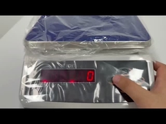 Báscula digital de 30 kg con pantalla LCD y bandeja de acero inoxidable