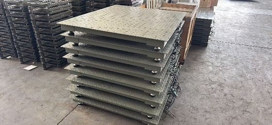 Entrega de balanzas industriales de suelo de 3 toneladas x 1,2 m