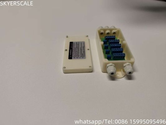 Control de procesos industriales Utilización de plástico 4 líneas caja de unión para la escala de piso
