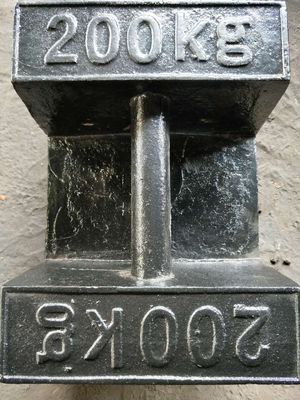 Peso de ensayo de calibración de hierro fundido